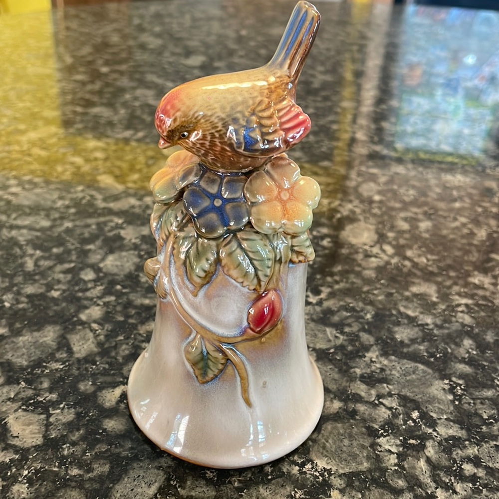 Tii Collections‎ Stoneware Beautiful
Bird Bell